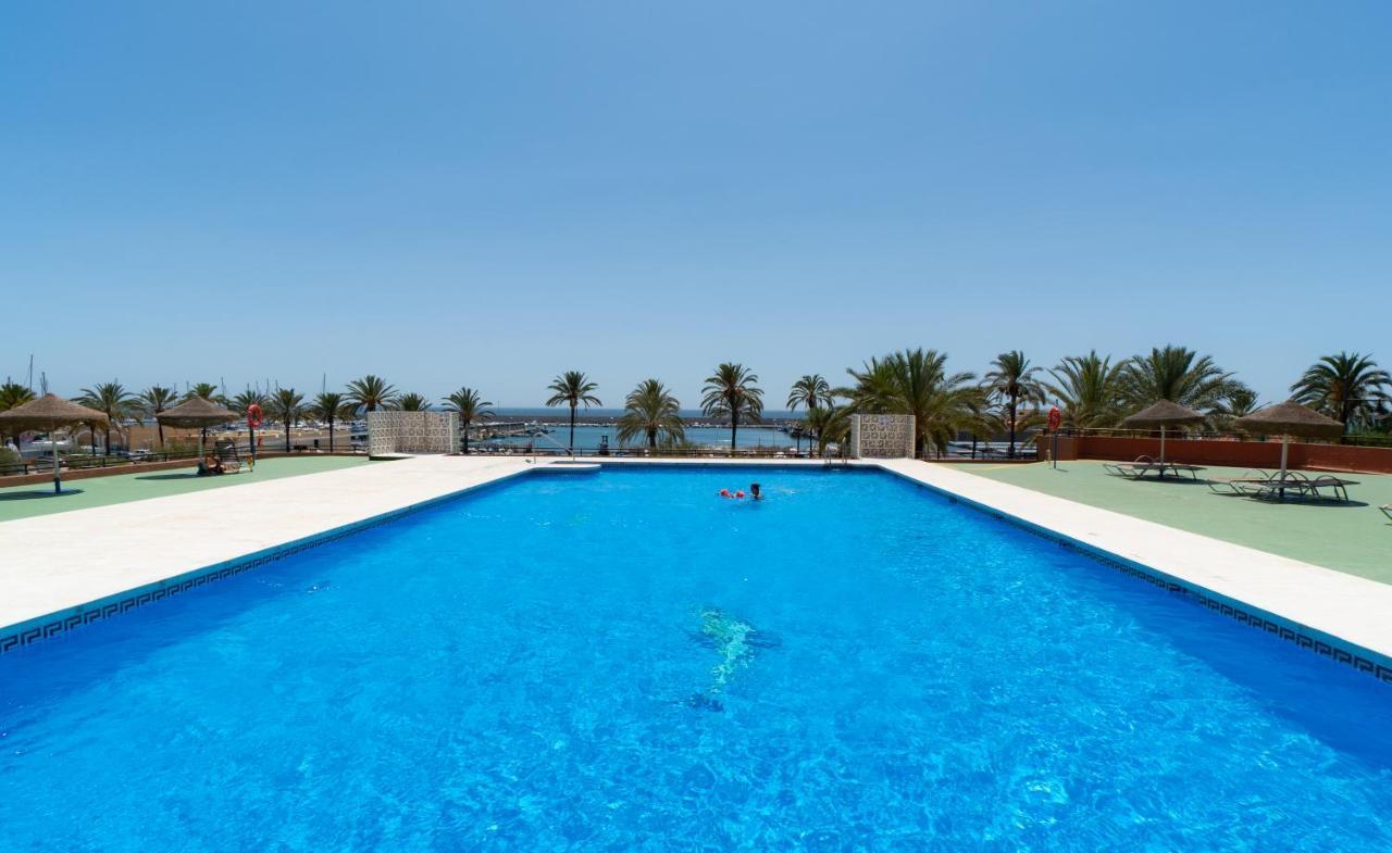 Sur Suites Palmeras 8 Fuengirola Kültér fotó